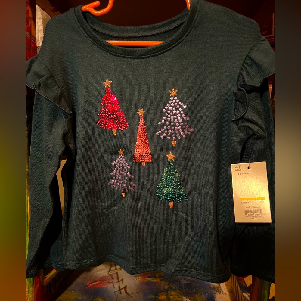 NWT Jumping Beans 4t girls Christmas sequin soft shirt and skirt set